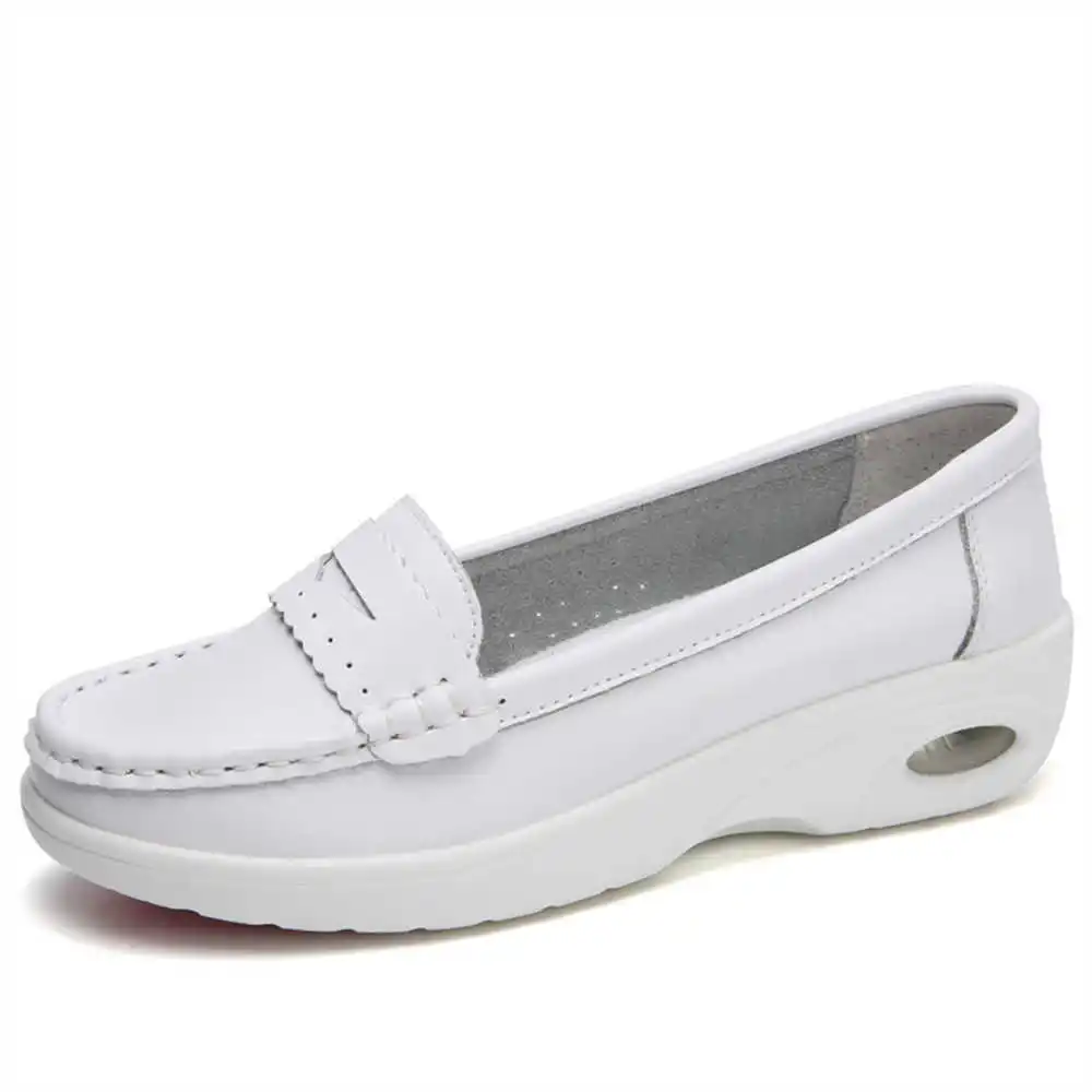Thick Sole Slipon White Traine - Tech Accessories To Buy reseña y precio